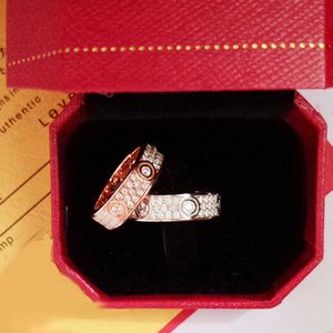 Designer Trendy S925 Sterling Silver Carter Full Sky Star szeroka diamentowa pierścionek z 18 -karatowym białym złotem i różą lndw
