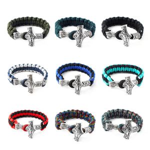 Antyczne Wiking Style Hammer Charm Bransoleta Brailed Camuflage Paracord Bransord Bransord For Men Prezent