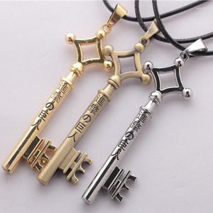 Collane con ciondolo Anime Attack On Collana Metallo Eren Key Choker Charm Cosplay Gioielli Toy Figure Shingeki No Kyojin Gifts