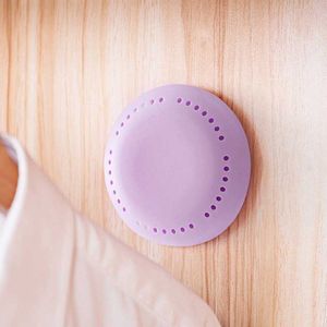 Neue 1/3/5PC Natürliche Duft Kleiderschrank Aromatherapie Box Klebstoff-typ Lufterfrischer für Home Auto Badezimmer küche Schrank Deodorant