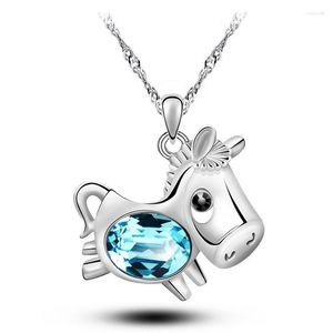Hänge halsband silverpläterade strass kristall kort stycke häst opal hängen grossist mode smycken för kvinnor