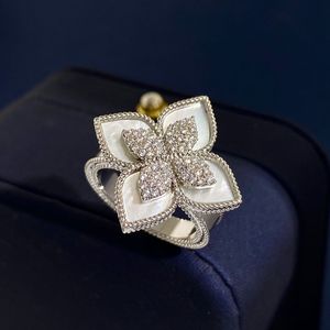 Donia Jewelry Luxury Ring överdrivna europeiska och amerikanska modeskalblommor Titanium Microinlaid Zircon Creative Designer Box