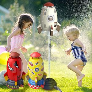 Sand Play Water Fun Space Rocket Launcher Toy Sprinkler Kids Spinning Flying Rocket Kids Outdoor Water Playing water brinquedo Jet Toys Diy Sticker Gift 230614