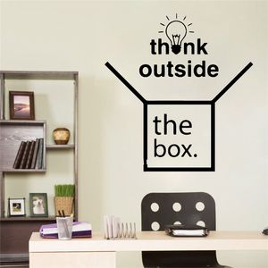 Vinyl-Wandaufkleber „Think Outside The Box“ mit Zitat „Think Outside The Box“ für Bürozimmer, PVC-Aufkleber, Wandbild, Wandaufkleber von Company