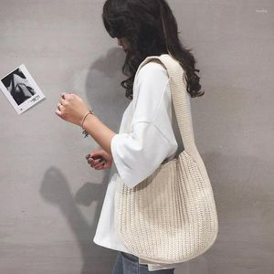 Bolsas de noite Coréia Ins Simples Retro Lã Tricô Bolsa Feminina Feminina tricotada à mão Moda Temperamento Ombro Tide