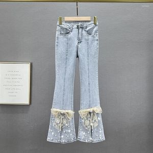 Женские джинсы с бисером расщепляются для женщин 2023 Лето высокая талия бриллиант Женская женщина, укороченные брюки, повседневная голубая джинсовая ткань