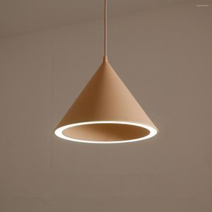 Pendelleuchten Nordic Single Head LED-Leuchten Kreative Makronenlampe Restaurant Schlafzimmer Abendessen Hängeleuchten