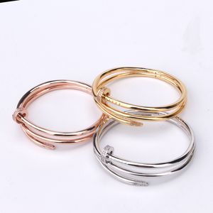 new luxury 18k gold nail choker necklaces Bracelet for women silver set ring attractive designer jewelry Party Christmas Wedding gifts Birthday gifts girls sale