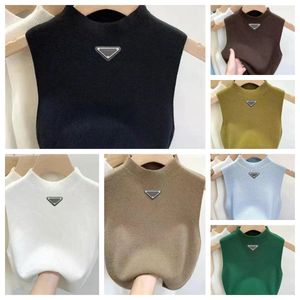 P Tasarımcı Sweater Kadın Yelek Yay Güz Gevşek Mektup Yuvarlak Boyun Külotu Örme Yelek Kolsuz Yelek Üst yelek Kültürü Kadınlar Artı Boyut