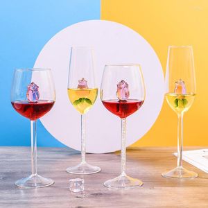 Бокалы для вина креативные стеклянные чашки содержит розовую форму вручную руку.