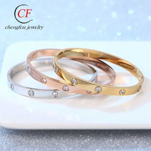 Designer Trend Coppia Carter Fashion Coppia Ten Diamond Titanium Steel Bracciale Trend in tutta la stella Sky Full Jewelry inossidabile