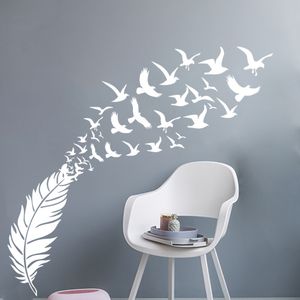 デリケートな羽の鳥の装飾ビニールウォールステッカーベッドルームの装飾デッカルキッズ用の部屋の装飾壁版画のためのステッカー