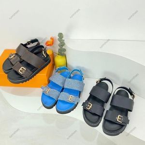 Women Sandals Designer casual slippers Metal Belt buckle new outer wear printed buckle flat sandals indoor and outdoor shoes eur35-41