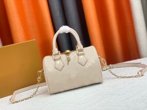 Stylish Lady Bucket Bag Shoulder Bag Designer Tote Sports Backpack High quality leather crossbody purse 46092
