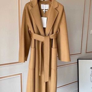 Kvinnors kläddesigner Woolen Coat Autumn Winter Dubbelsidig Cardigan Cashmere Coats Long Slim Windbreaker High-End Luxury Jacket