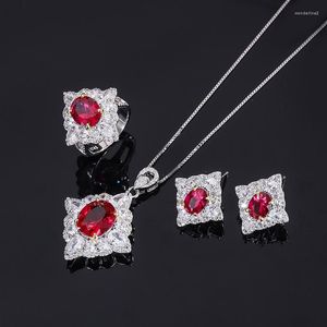 Catene Brand Genuine Luxury Real Jewels Tiktok Live S925 Set di gioielli in argento con corpo integrato Simulazione Red Treasure Ring Orecchini per bambini