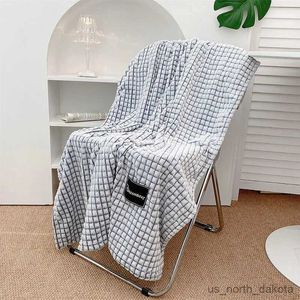 Blanket New milk plush blanket style blanket blanket air conditioning small blanket checkered bed sheet R230616