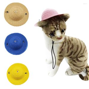 犬のアパレルペット猫シェード麦わら帽子夏の太陽帽子子犬用の屋外旅行の調整可能なアクセサリーウォーキング用品