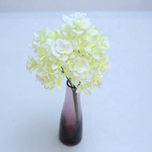 Getrocknete Blumen Künstliche 7-zackige Rosenblume aus Kunststoff gefälschte Hochzeitsfeier Wohnaccessoires Dekoration Desktop