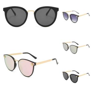 Luxury Women Mens Fashion all'ingrosso Occhiali da sole Montature per occhiali Marchi Multicolor Classic Occhiali da vista Driving Sport Shading Trend