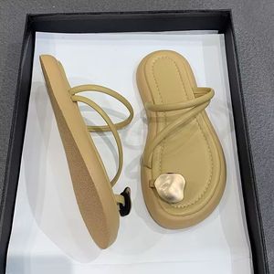 Pantofole femminili alla moda Vento fatato Bella bella estate Personalità all'aperto Sandali da spiaggia con suola morbida e casual