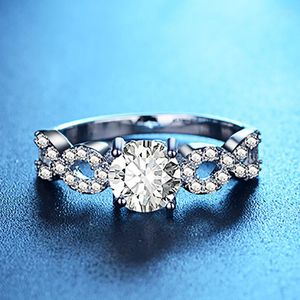 Wedding Rings Fashion Stainless Steel Women Ring Luxury Crystal Zircon Crown Engagement For Accessories Female Jewelry Gift