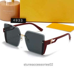 Mode Sonnenbrillen Runde Doppelbrücke Modell Echt Top Qualität 4933 Damen Herren Sonnenbrille mit schwarzem oder braunem Lederetui und Einzelhandelsverpackung! WZ84