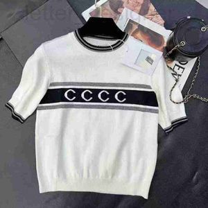 女性のTシャツデザイナーレディースニットティーラグジュアリーCCファッションデザイナー高品質の夏の短袖ホワイトレディスリムトップD6JQ