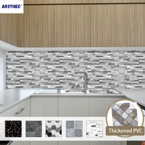 Adesivi murali Adesivi per piastrelle in PVC Cucina Backsplash Carta da parati Pannello adesivo murale Impermeabile Struttura in metallo Simulazione Attaccare su piastrelle Decorazione 230616