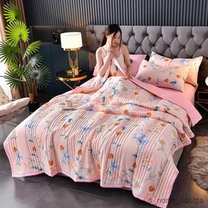 Blankets Summer Washed Cotton Quilt Air-conditioning Comforter Soft Breathable Blanket Thin Print Bedspread Bed Home Textiles R230617