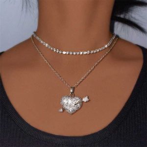 Pendant Necklaces Bling Rhinestone Love Heart Necklace for Women Creative Cupid Crystal Clavicle Chain Wedding Jewelry Gift 230613