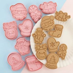 Bakformar 8 PCSSet Diy Cartoon Biscuit Mold Christmas Cookie Cutters Abs Plast Tools Cake Decorating 230616