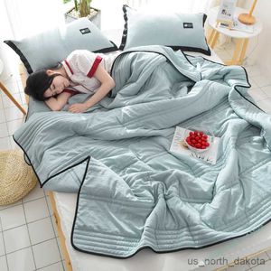 Blankets Summer Air Condition Quilt Thin Stripe Lightweight Comforter Full Queen Breathable Sofa Office Bed Travel Quilts Throw Blanket R230617