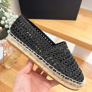 Bege Preto Luxo Sapatos Casuais Femininos Alpercatas Verão Designers senhoras planas Praia Meia Chinelos Moda Mulher Mocassins Pescador Sapato com caixa Tecelagem de Corda de Palha