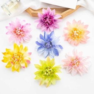 Dried Flowers 100PCS Artificial New Year Christmas Decoration for Home Wedding Wreath Silk Outdoor Diy Candy Box Cake Material