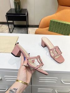 Women's Hollow out Slippers Counter New Product Recommendation Sandals Street Shoot Love Color Matching Item Box Size 35-43