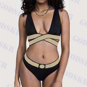 Bikini de diseñador para mujer Conjunto de traje de baño con estampado dorado Traje de baño con cuello en V sexy Traje de baño de nuevo estilo de moda
