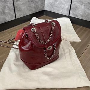 Школьные сумки 2023 весенний рюкзак Shining Oil Wax Cteenge Vintage Pleack Plouds Underarm Bag Сумма для корейской нишевой бренд кошелек