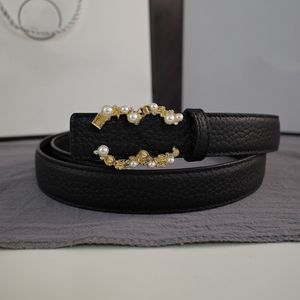 Äkta läderbältesdesigner för kvinnor Pearl Letter Buckle midjebälten bling-bling ceinture tunt midjeband c bälte mens cintura luxe