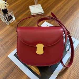 Luxurys Bags Handbags Lady Cattlehide Comsmetic Cases WomenSolid Elegant Clutch bag Shoulder Tote Female Designers Mini size Wallet Purse