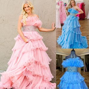 Axless Ruffle Prom Dress 2K24 Ballgown Layered Voluminous Crystals Empire Periwinkle Lady Pageant Formell Evening Evening Party Runway Black-Tie Gala Quince Rose Rose