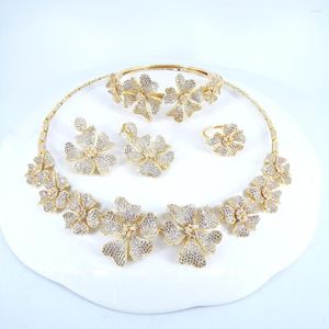 Collana Orecchini Set Moda Boemia Fiore Cristallo CZ Zircone Dorato Orecchino Bracciale Anello Matrimonio Banchetto Nuziale Vestire Gioielli