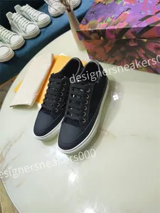 2023 Top Luxury Quality Casual Shoes HI Low Designer Sneakers Män Kvinnor Canvas Lace Up Flat Bottomed Fashionable Bekväma Casual Shoes