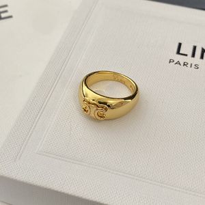 Luxurys designer de moda de luxo masculino e feminino anéis de banda de ouro casais jóias de alta qualidade personalizado simples feriado presentes perfeitos CCCCC