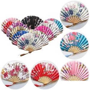 Prodotti in stile cinese Ventaglio di seta giapponese Pieghevole in bambù Vintage a forma di onda Chiglia Danza Ventagli artigianali Decorazione domestica Ornamenti Regalo Dhg2V