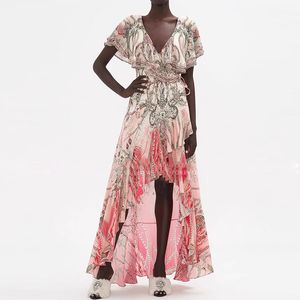 Kadın tasarımcı elbise giyinme yaz elbisesi pembe tek parça sargı elbise v yaka kısa kollu ipek tatil elbise uzun elbise