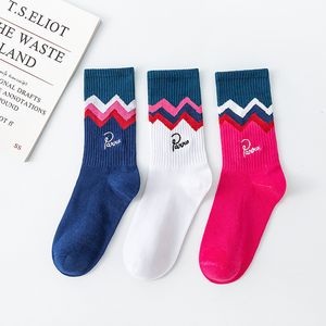 Sports Socks Autumn Mens Fashion Skateboard Letter Brodery White Red Blue Trend Hip Hop Cotton 230617