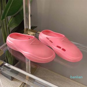 Projektowy moda sandałowa damska pianka gumowa gumowe muły puste Kapcie Kapcie przezroczyste materiały sandałowe gumowe płaskie pantofle