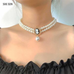 Pärlhalsband Shixin Layered Kort Pearl Choker Halsband för kvinnor Vita pärlor Bröllopssmycken på halsen Damkrage Presenter 230613