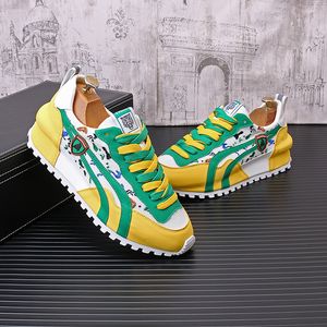 Mode 6814 Klassiska designers Lace-up klänningskor Europeisk stil utomhus vandring loafers man turism camping sport sneakers